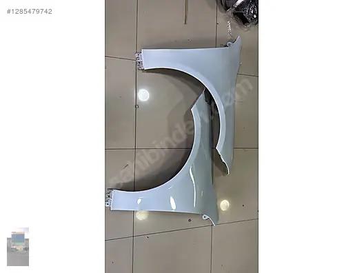 Mercedes CLA W118 Beyaz Sağ-sol Çamurluk Ufak Hasarlı