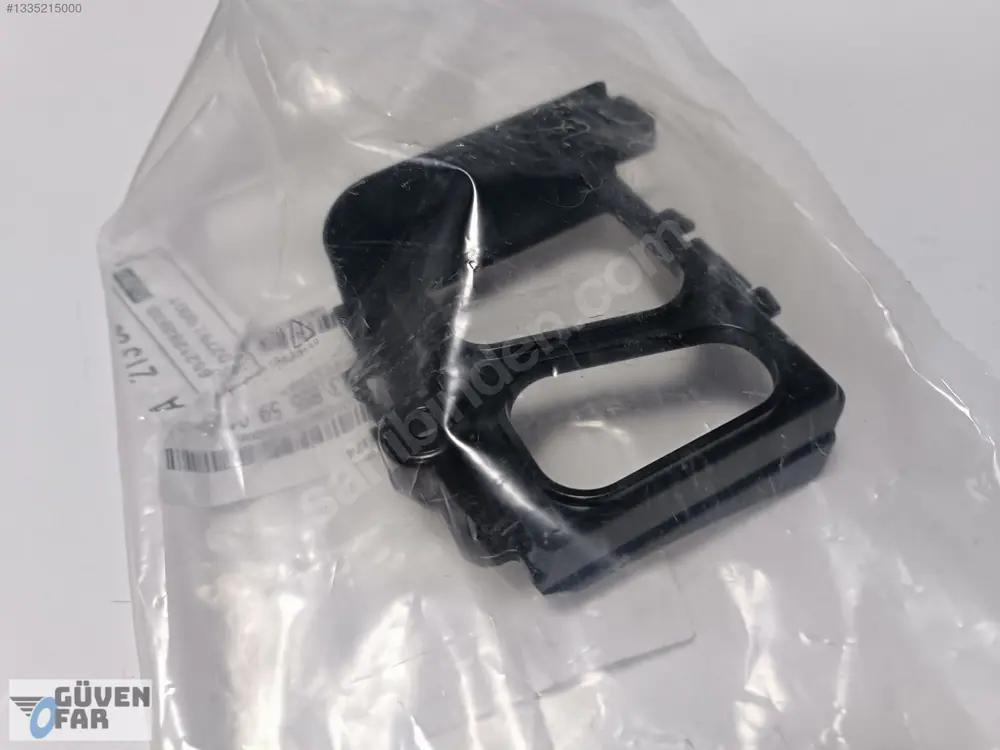 Mercedes E 213 Radar Destek Braketi 2138855904