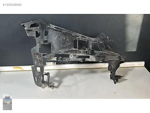 Mercedes E Seri W213 AMG Ön Tampon Sağ İç Braket 2138852400