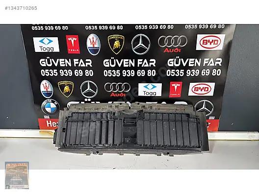Mercedes E Seri W213 Havalandırma Perdesi A2135002300 - görsel 2