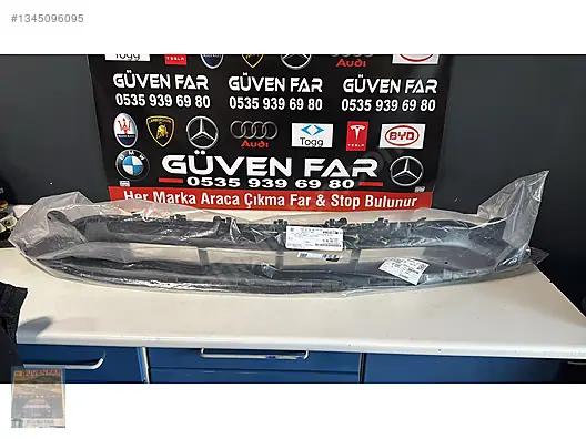 Mercedes E Seri W213 Makyajlı AMG Ön Tampon Orta Izgara A2138858