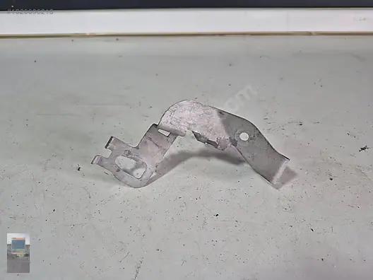 Mercedes E Seri W213 Sağ Ön Tampon Ayağı A2135240440
