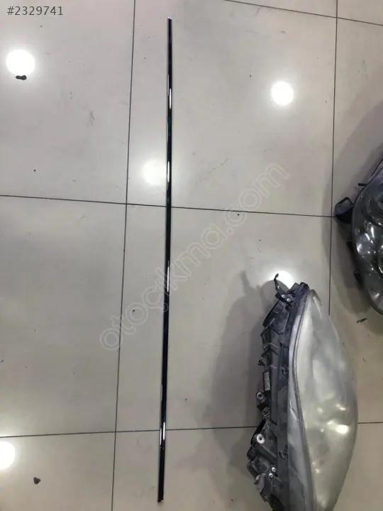 Mercedes E W207 Sağ Ön Kapı Nikelajı 2009 2016 2077270222