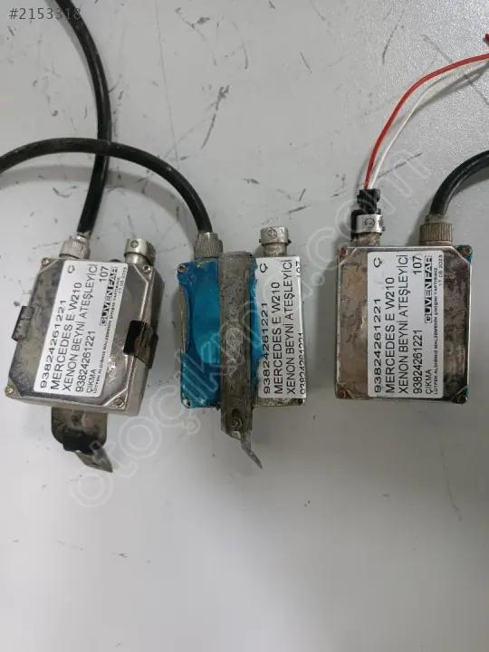 Mercedes E W210 Xenon Beyni Ateşleyici 93824261221