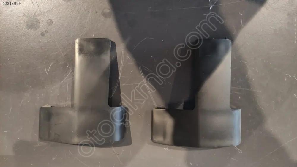 Mercedes E W211 Ön Tampon Plaka Bendajı 2118850211
