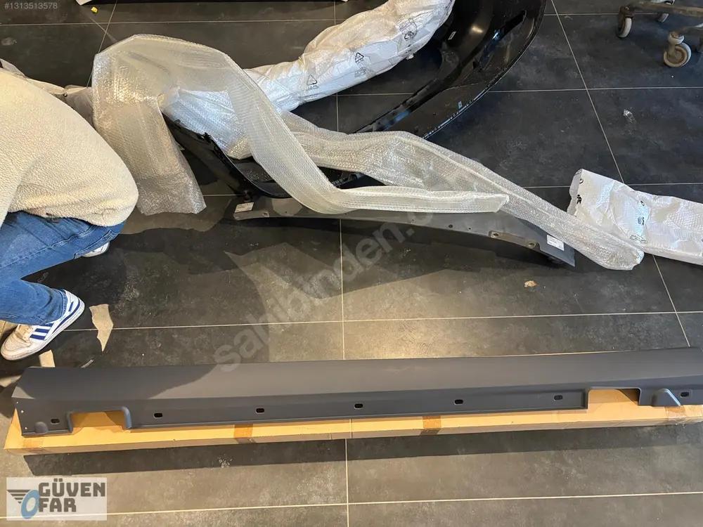 Mercedes E W212 Marşpiyel Sağ 2009-2016 2126980254