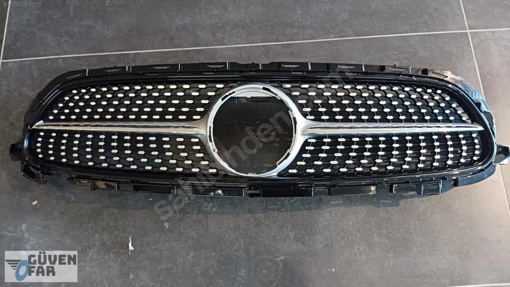 Mercedes E W213 AMG Panjur Diamond Kamerasız 2020 2388882700 2138889400