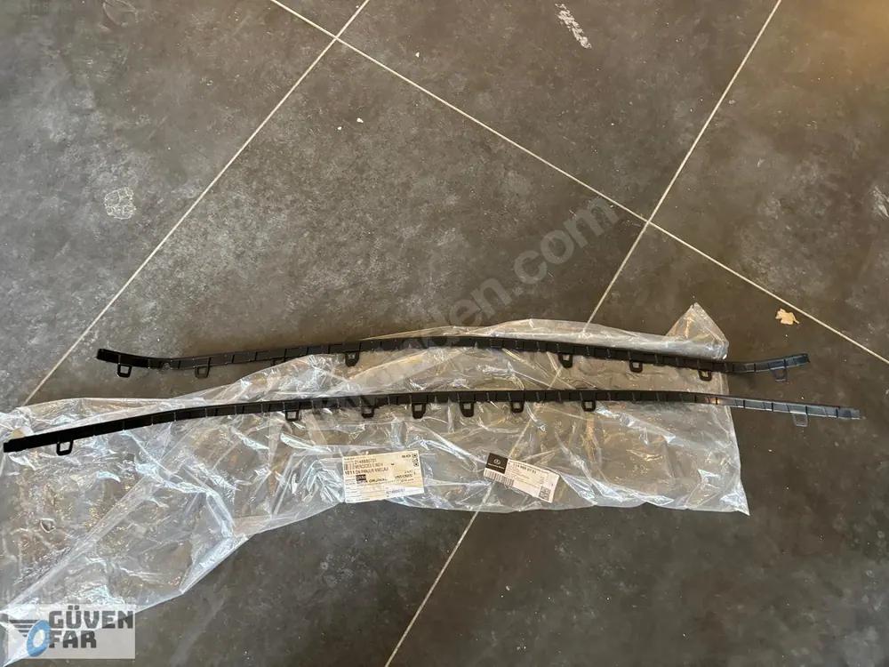 Mercedes E W214 Ön Panjur Nikelajı Siyah 2148880701