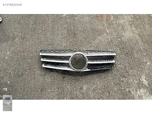 Mercedes Glk X204 Ön Panjur 2048801583