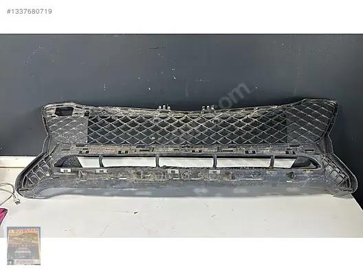 Mercedes Glk X204 Ön Tampon Orta Izgara A2048856823