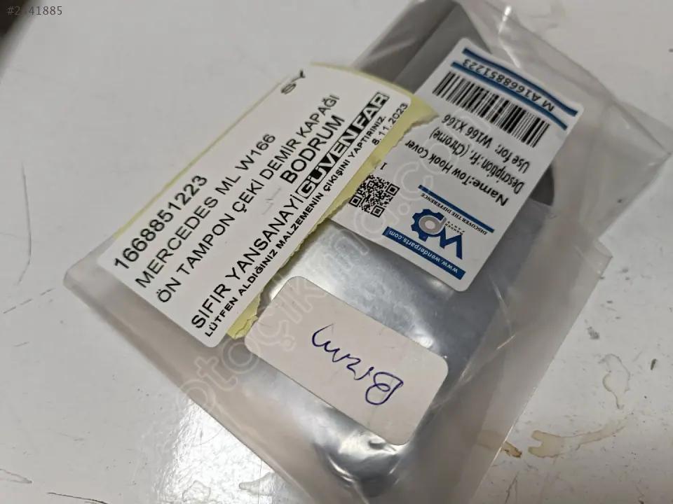 Mercedes ML W166 Ön Tampon Çeki Demir Kapağı 1668851223