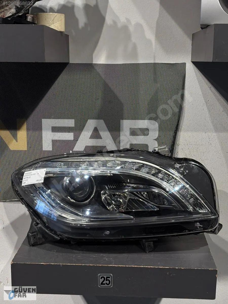 Mercedes ML W166 Sağ Far LED 2013 2015 1668204061