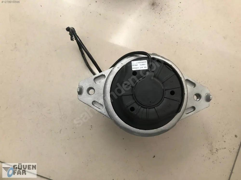 Mercedes ML W166 W292 Motor Yatağı Ön Sağ 1662406917