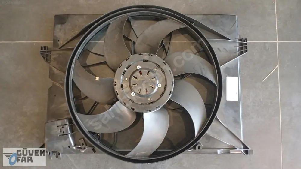 Mercedes S W221 Fan 600 Watt 3114806-00