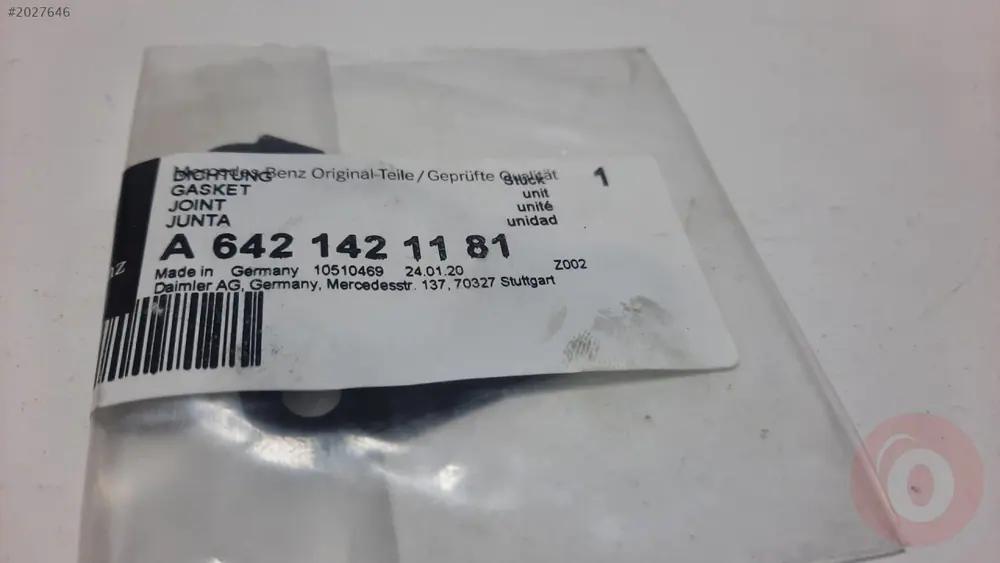 Mercedes W642 Oval Flans Contası 6421421181