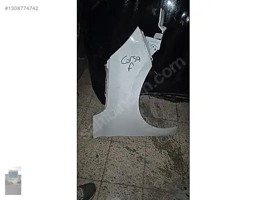 Opel Corsa F Sağ Ön Çamurluk