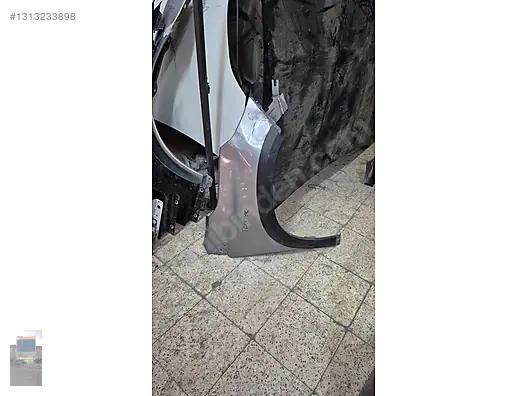 Peugeot 2008 Sağ Ön Çamurluk