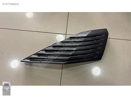 Peugeot 3008 Sol Far Altı Kaplama 9836826977