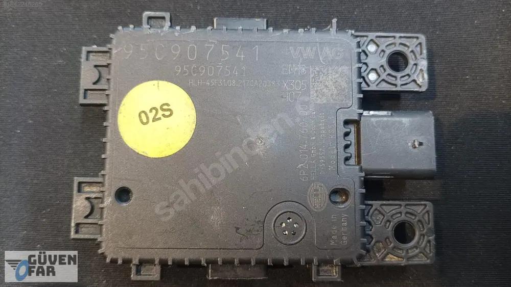 Porsche Macan Radar Sensörü 95C907541 6PZ014760-00