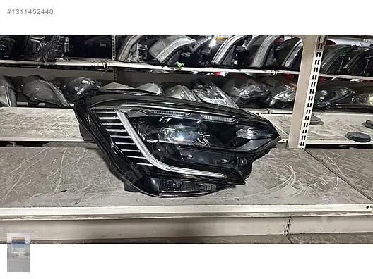 Renault Captur 2 İcon İçi Siyah Sağ Far 260104900R