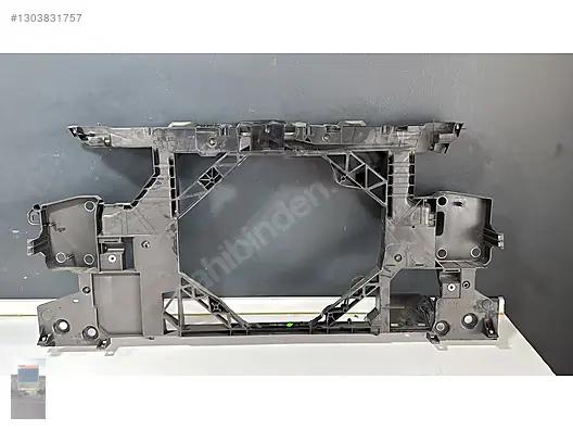 Renault Fluence 2010-2016 Megane 3 Ön Panel 752100004R