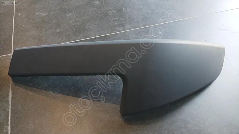 Renault Megane 2 Ön Tampon Sol Bandı 2002 2008 8200490339
