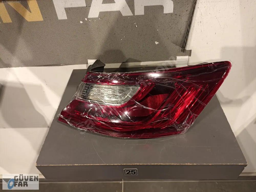 Renault Megane 4 Sağ Dış Stop 2016 2019 265507297R