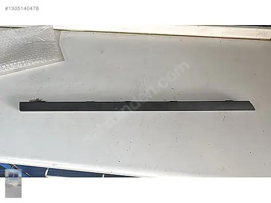 Volkswagen Passat B8 Sağ Arka Kapı Çıtası 3G0853334