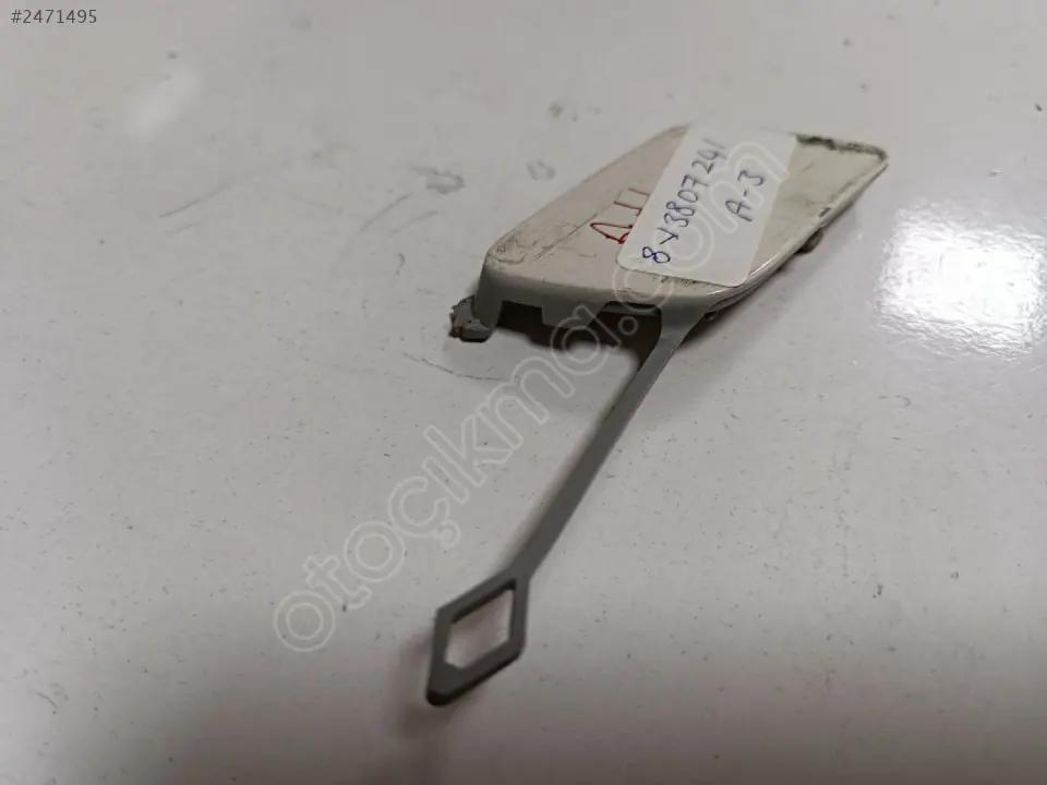 Audi A3 Ön Çeki Demir Kapağı Hatchback 2013 2016 8V3807241