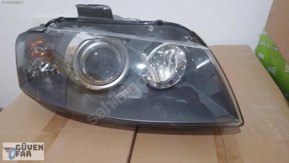 Audi A3 Sağ Far 2005 1307022497 8P0941030S 8P0941004S LPL661