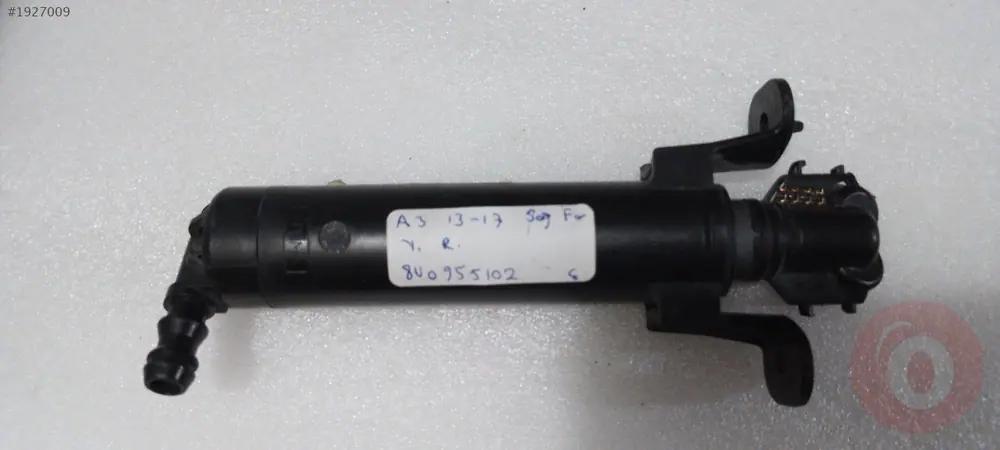 Audi A3 Sağ Far Yıkama Robotu 2013 2017 8V0955102