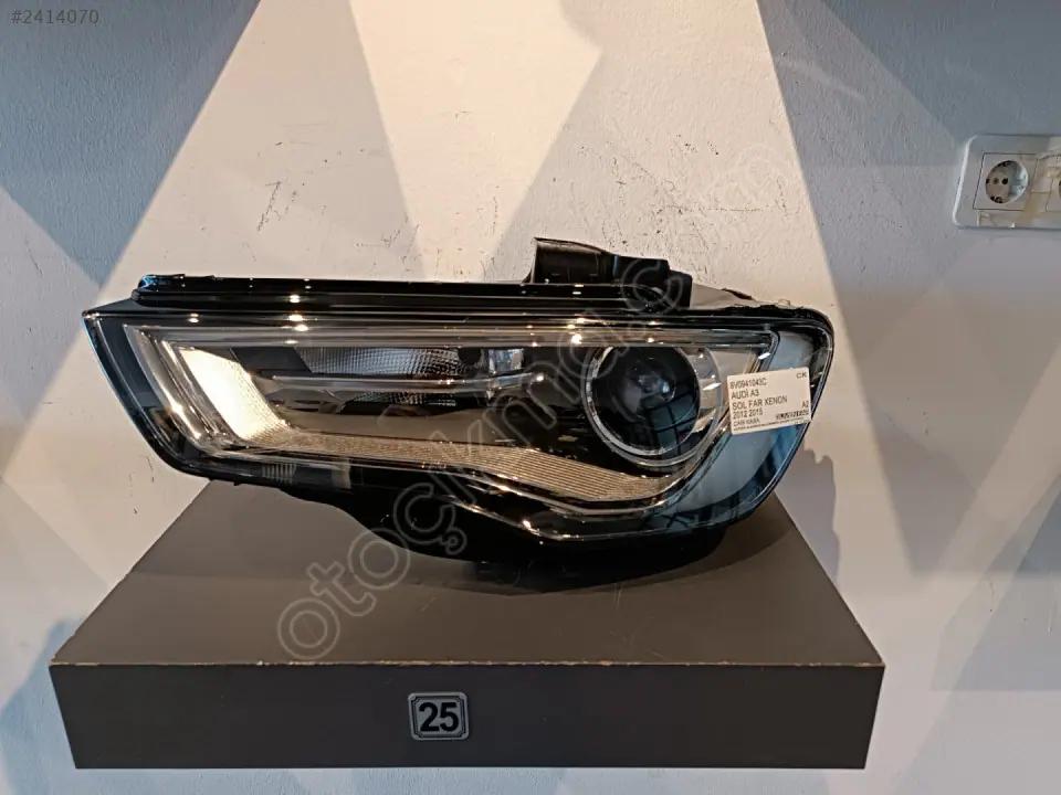 Audi A3 Sol Far Xenon 2012 2015 8V0941043C