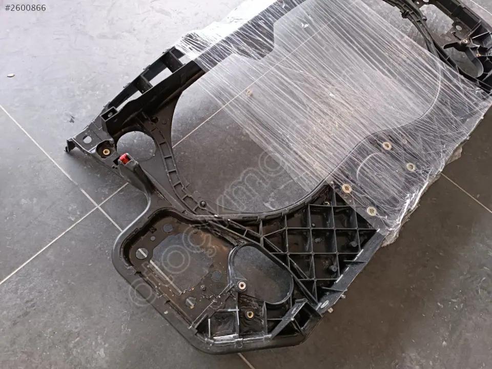 Audi A6 Ön Panel 2004-2011 4F0805594G
