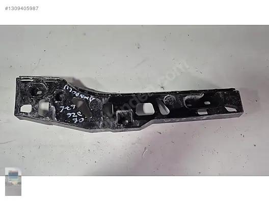 BMW 5 Seri G30 Sağ Arka Marşpiyel Tutucu 51777387348