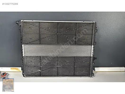 BMW 5 Seri M5 G90 G99 G70 G73 Su Radyatörü 17115A187F0