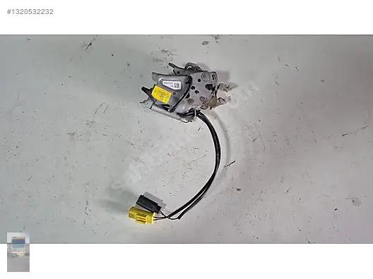 BMW 7 Seri G70 60 61 90 Sol Kaput Kilidi 9880005