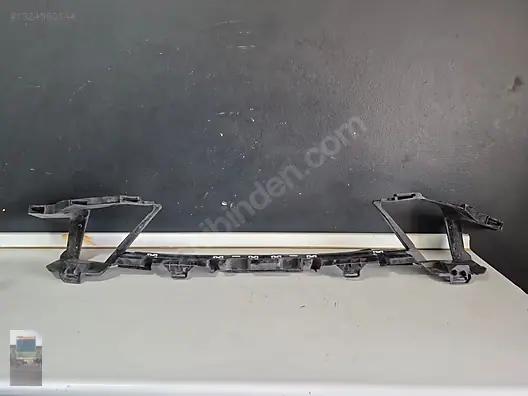 BMW 7 Seri I7 G70 Ön Tampon Orta Hava Kanal Braketi 51115A16D75
