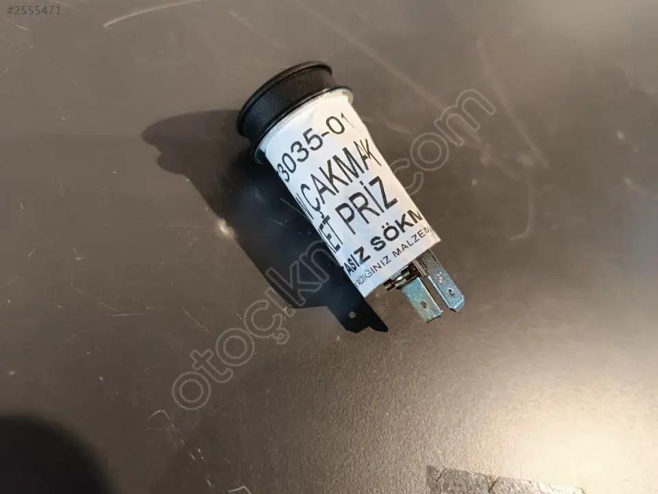 BMW Çakmak Soket Priz 6973035-01