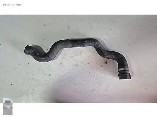 BMW E84-90-91-92-93 Radyatör Üst Hortumu 17128511623