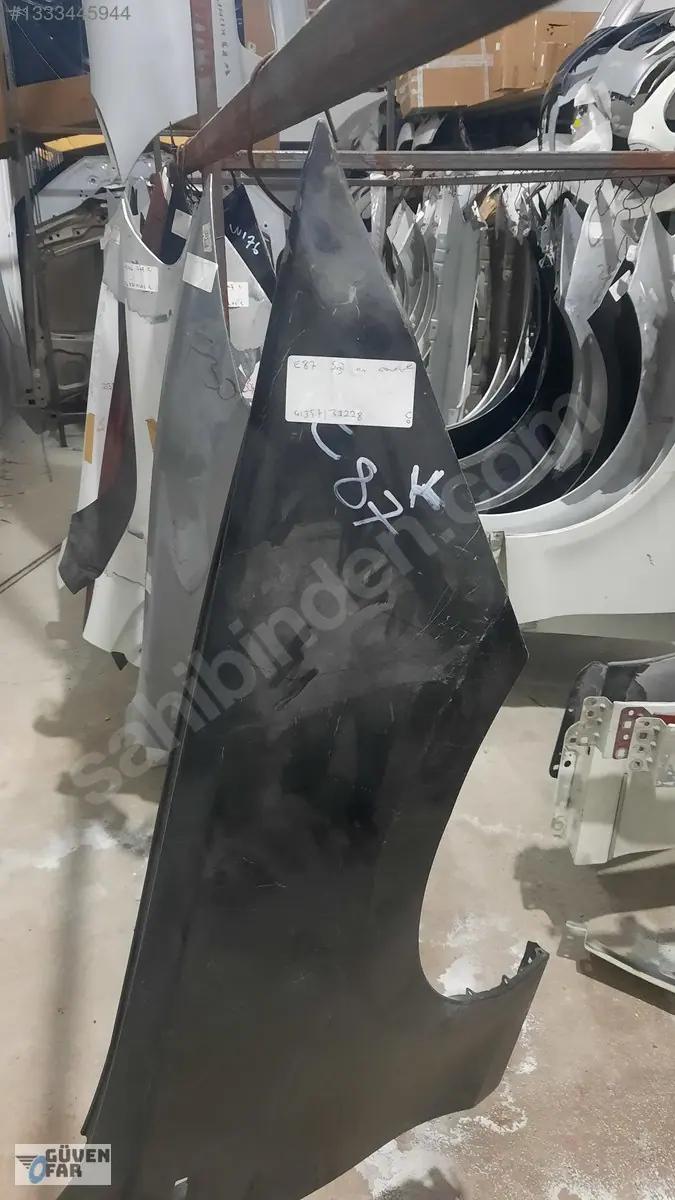 BMW E87 Sağ Ön Çamurluk 41357133228 E87ÇR