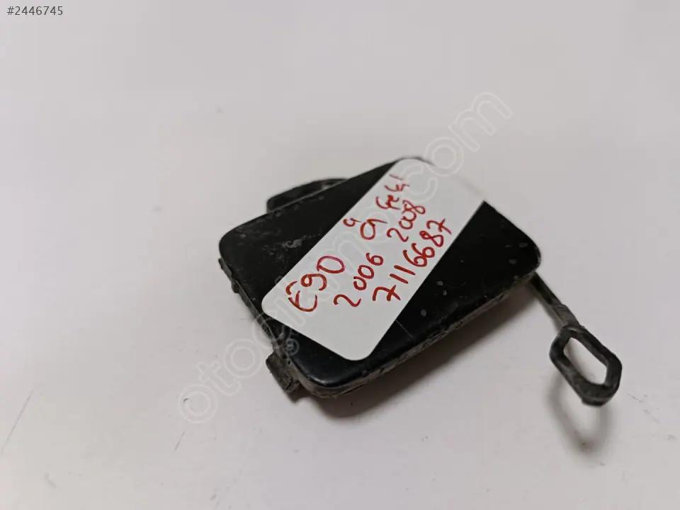 BMW E90 Ön Çeki Demir Kapağı 2006 2008 7116687