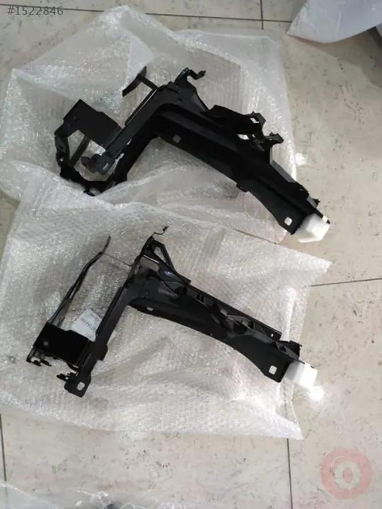 BMW F01 Sağ Far Yuva Sacı 51647184160