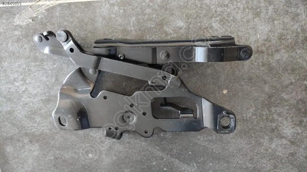 BMW F10 + LCI Kaput Menteşesi Sağ 2011 2016 41007270884