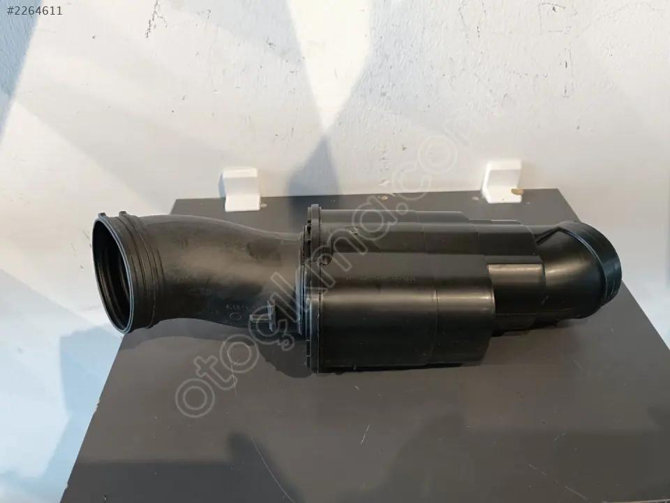 BMW F10 N20 F11 Hava Filtre Borusu 13717612094