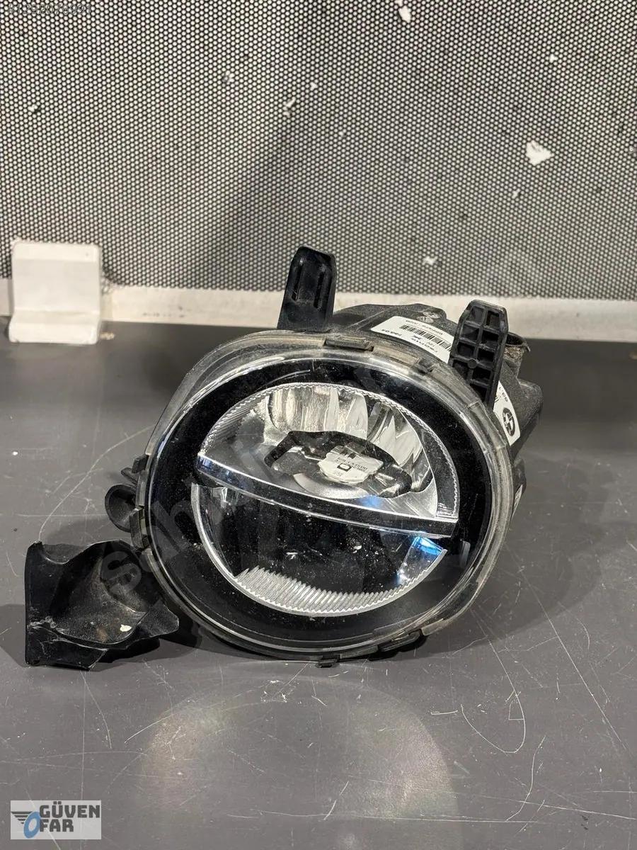 BMW F20 F30 F32 F34 F36 + LCI Sağ Sis Farı LED 63177315560