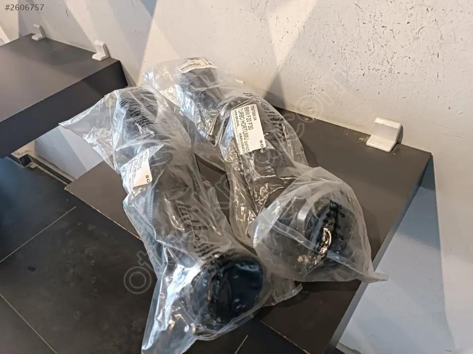 BMW F20 F30 N13 Turbo Hortumu Sağ 13717597588 0261230252 7597588-04