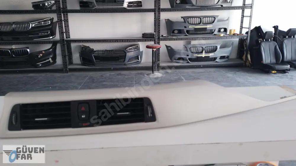 BMW F32 Ön Orta Konsol Havalandırma Trim 51459231206 921855215