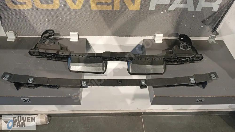 BMW F44 F40 Ön Panel Üst Bakalit 2020-2024 51137457057