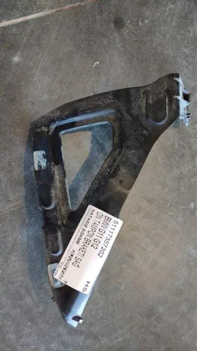 BMW G11 G12 Ön Tampon Braketi Sağ 51117357202
