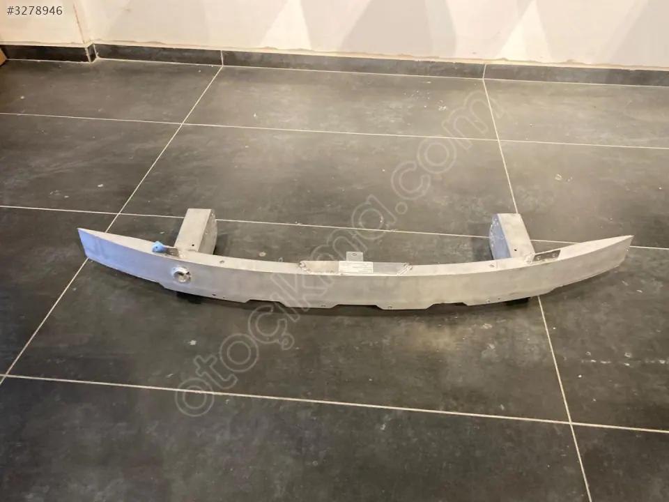 BMW G20 Ön Tampon Demiri 51117422219 51119464432